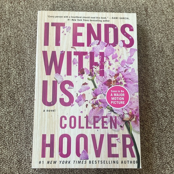 Other - It Ends With Us by Colleen Hoover